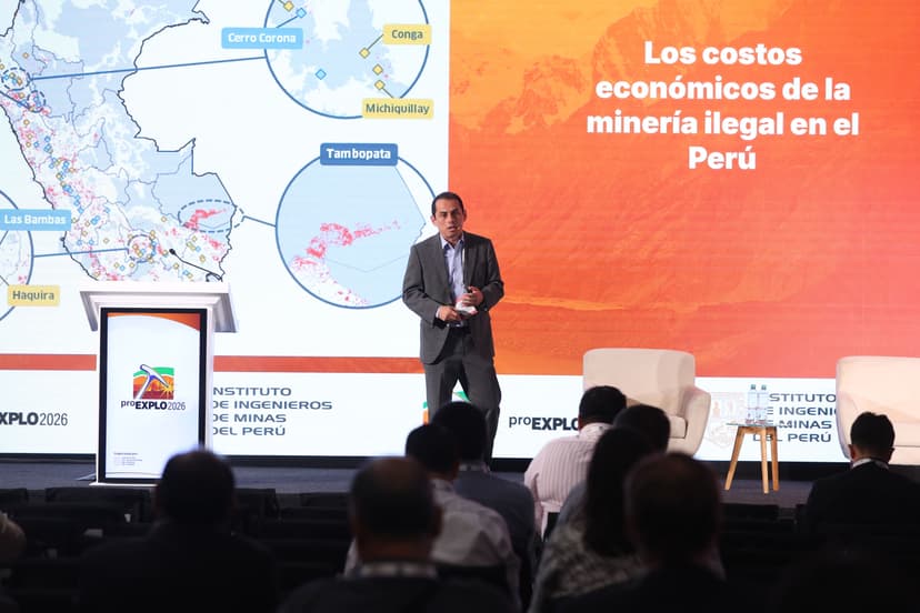 Minería ilegal resta hasta 12% de crecimiento potencial al Perú, estima el IPE